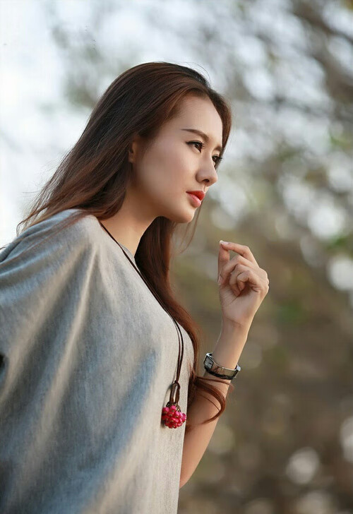 罗马高位逼抢限制对手中场串联，罗马 中场